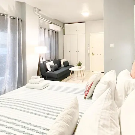 Apartamento Grace And Charm: Comfy Studio In Koukaki, Atenas