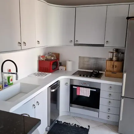 Lovely Maisonette Appartement