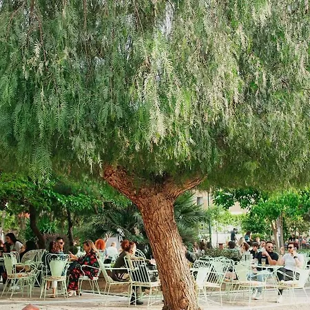 Academy Elegant #302 Athen