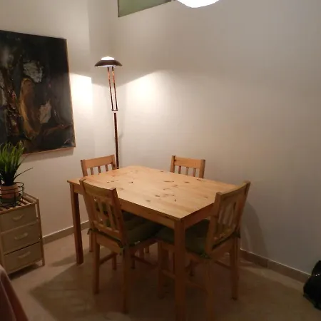 Vasia's Cosy In Athens, 