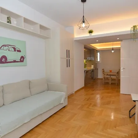Acropolis Area 2 Bedroom 2 Min From Metro Syngrou Apartment