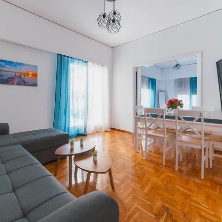 Urban Escape Next To Acropolis And Center Apartment