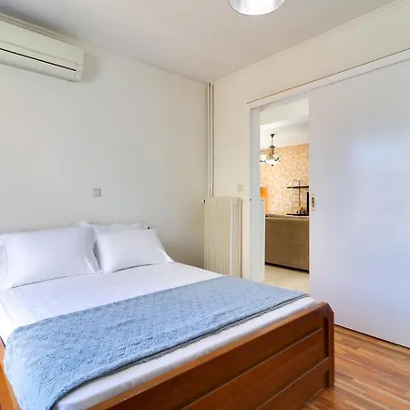 Chalandri Family Penthouse - 1' From Metro Station