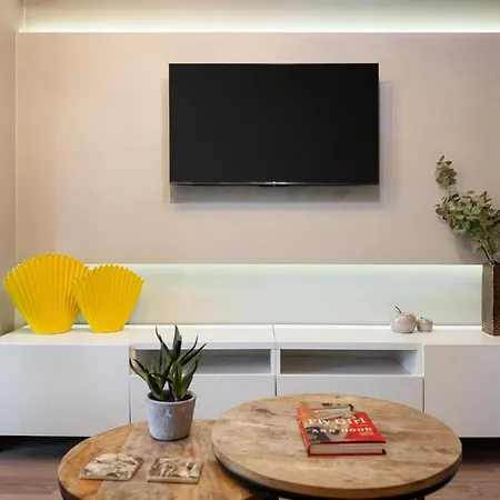 Apartment Glyfada Aurora Elegant *