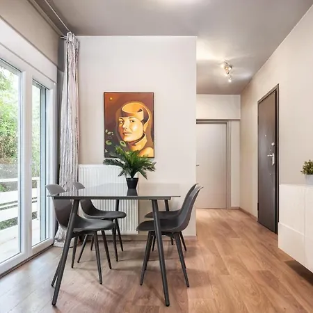 Glyfada Aurora Elegant Apartment