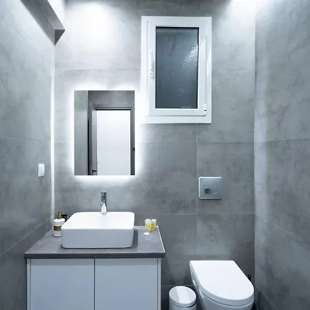 Heart: Downtown Apartment Athens