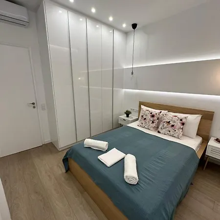 Apartment The Downtown Koukaki Spacious Luxury 5th Fl 2bd Athens