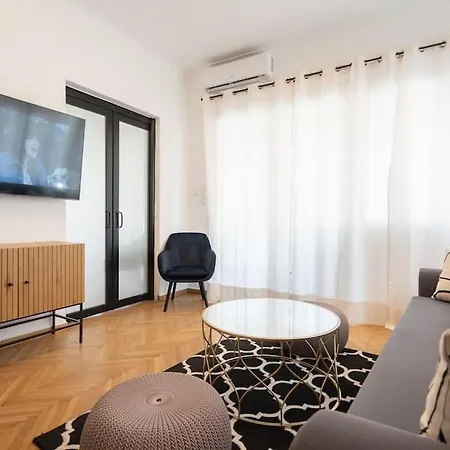 דירה Prime Location Athens, Big Balcony אתונה