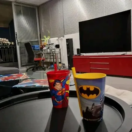 Comic House * Athene