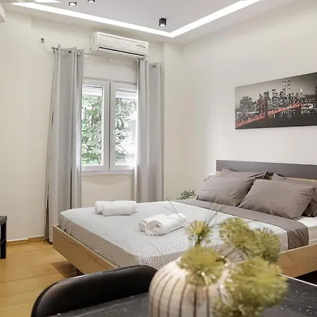 At Eksarhia Center Apartment Athens