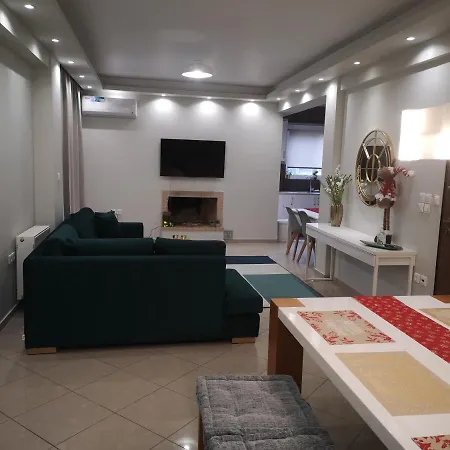 Athenian Luxury Apartment, Near Metro Station Chalandri, Nu 1 *