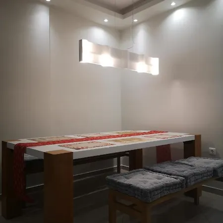 Διαμέρισμα Athenian Luxury Apartment, Near Metro Station Chalandri, Nu 1 *