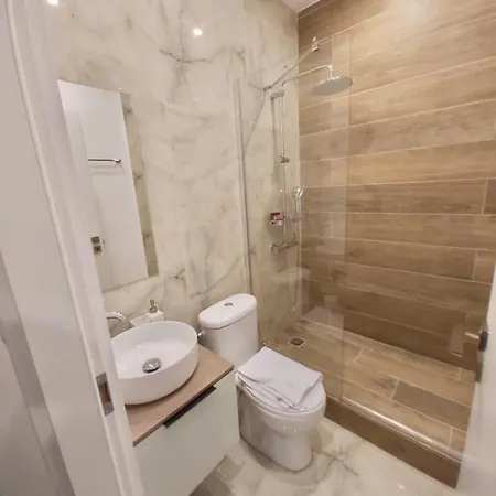Real Syntagma Appartement Athene