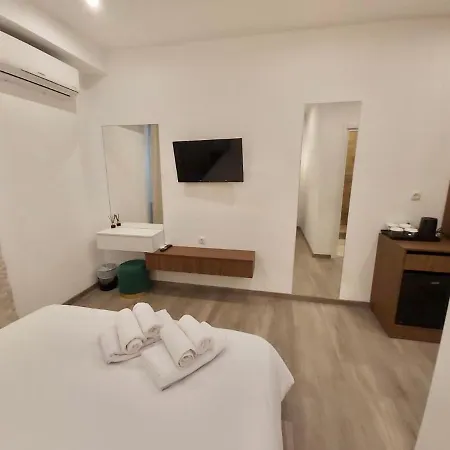 Real Syntagma Appartement Athene