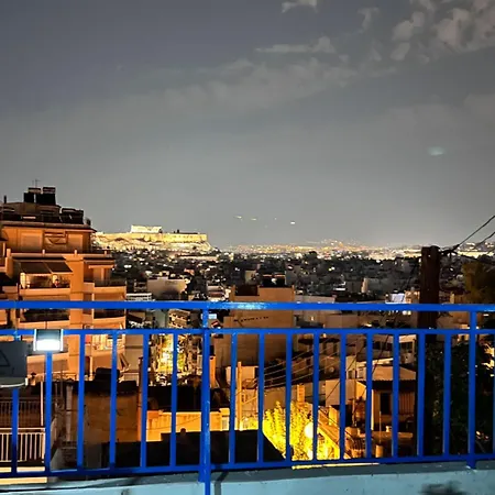 Sky Inn With Wonderful Acropolis View In Neos Kosmos Pensiune *