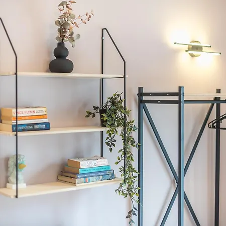 Under Acropolis Rock Apartment Athens