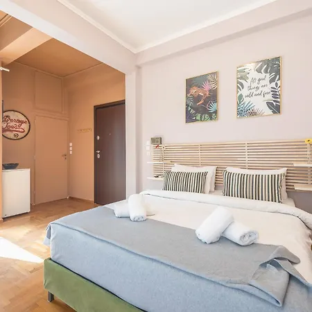 Under Acropolis Rock Apartment Athens