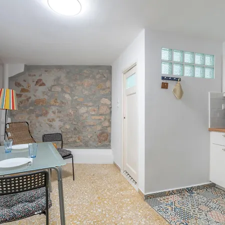 Athenian In Pagkrati Apartment *
