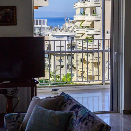 Daire Batis Sea View Atina