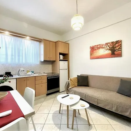 Modern & Quiet 4th Floor Flat - 3' From Metro * Athens