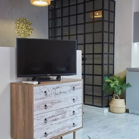 Chevalier's Studio Apartment *