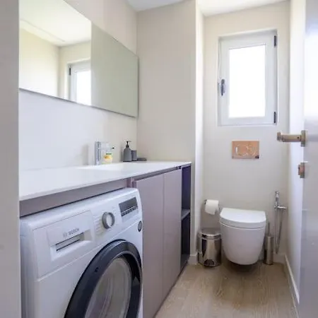 Apartment Luxurious Glyfada - Greecing *