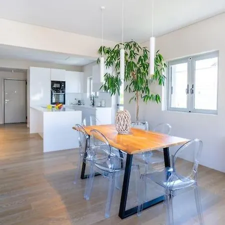 Apartment Luxurious Glyfada - Greecing