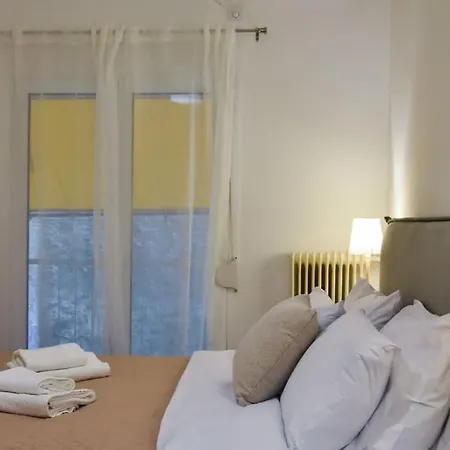 Urban Comfort In Apartment Athens