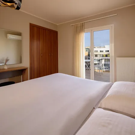 Apartment Ermou Street *
