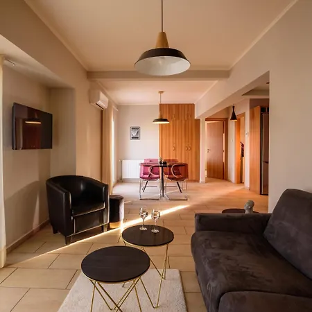 Apartment Ermou Street
