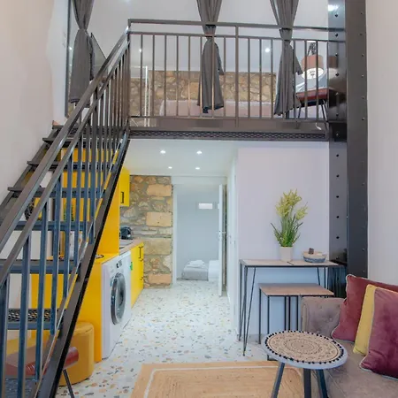 Delenco Trio Apartment
