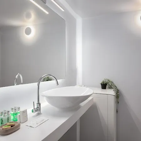 Vouliagmeni Stylish