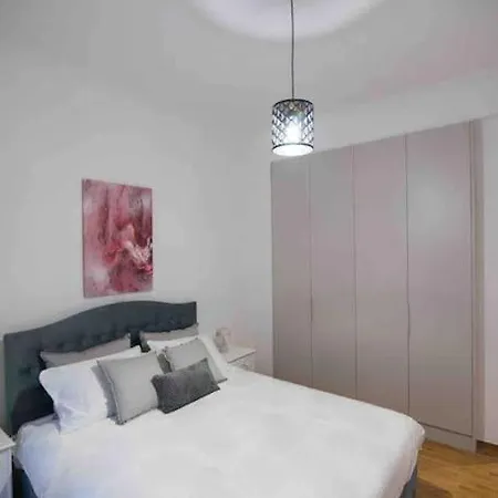 Apartment Egoiste *