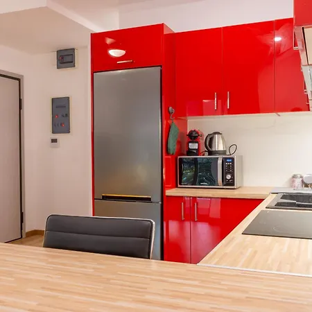 Academia By The Park Apartment Athen