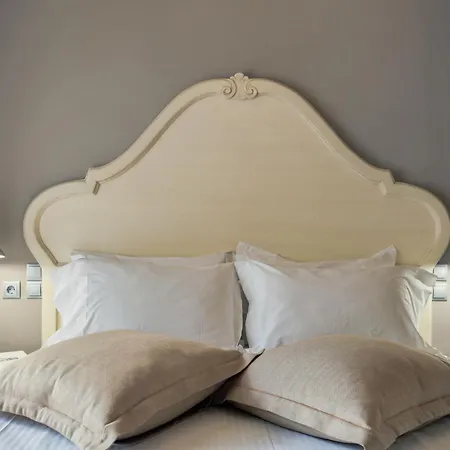 Sweet Hotel