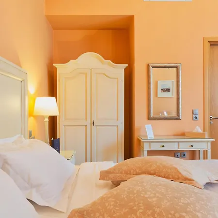 Sweet Hotel
