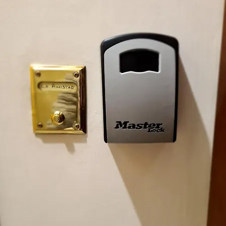 - La Amistad Apartamento