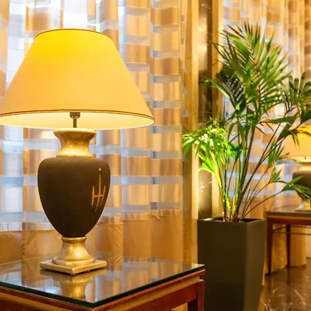 Hotel Ilisia 4*