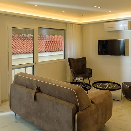 Apartment Ermou Street