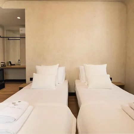 Appart hôtel Athensowl *