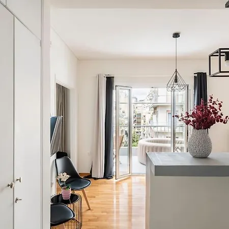 2bdr Boutique Full In Plaka Apartment