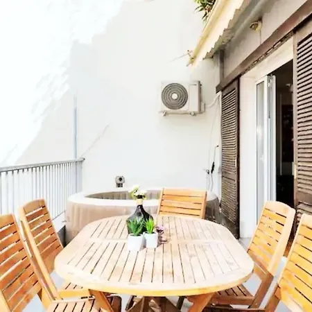 2bdr Boutique Full In Plaka *