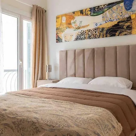 Apartment 2bdr Boutique Full In Plaka