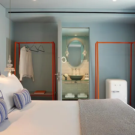 Fresh Hotel