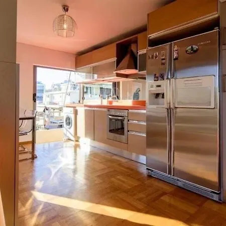 Superior Penthouse In Riviera Афины