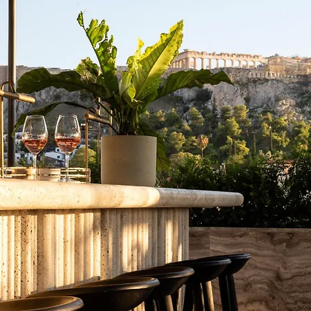 The Dolli At Acropolis, A To Live 5*