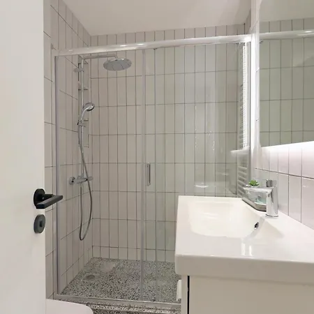 Diamond Athenian 2bd - Greecing * Athènes