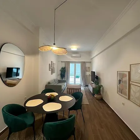 Spacious Stulish 2 Bd Flat * Athens