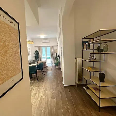 Spacious Stulish 2 Bd Flat Athens
