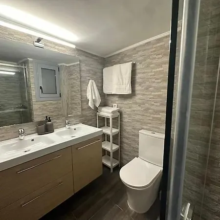 Apartment Spacious Stulish 2 Bd Flat *